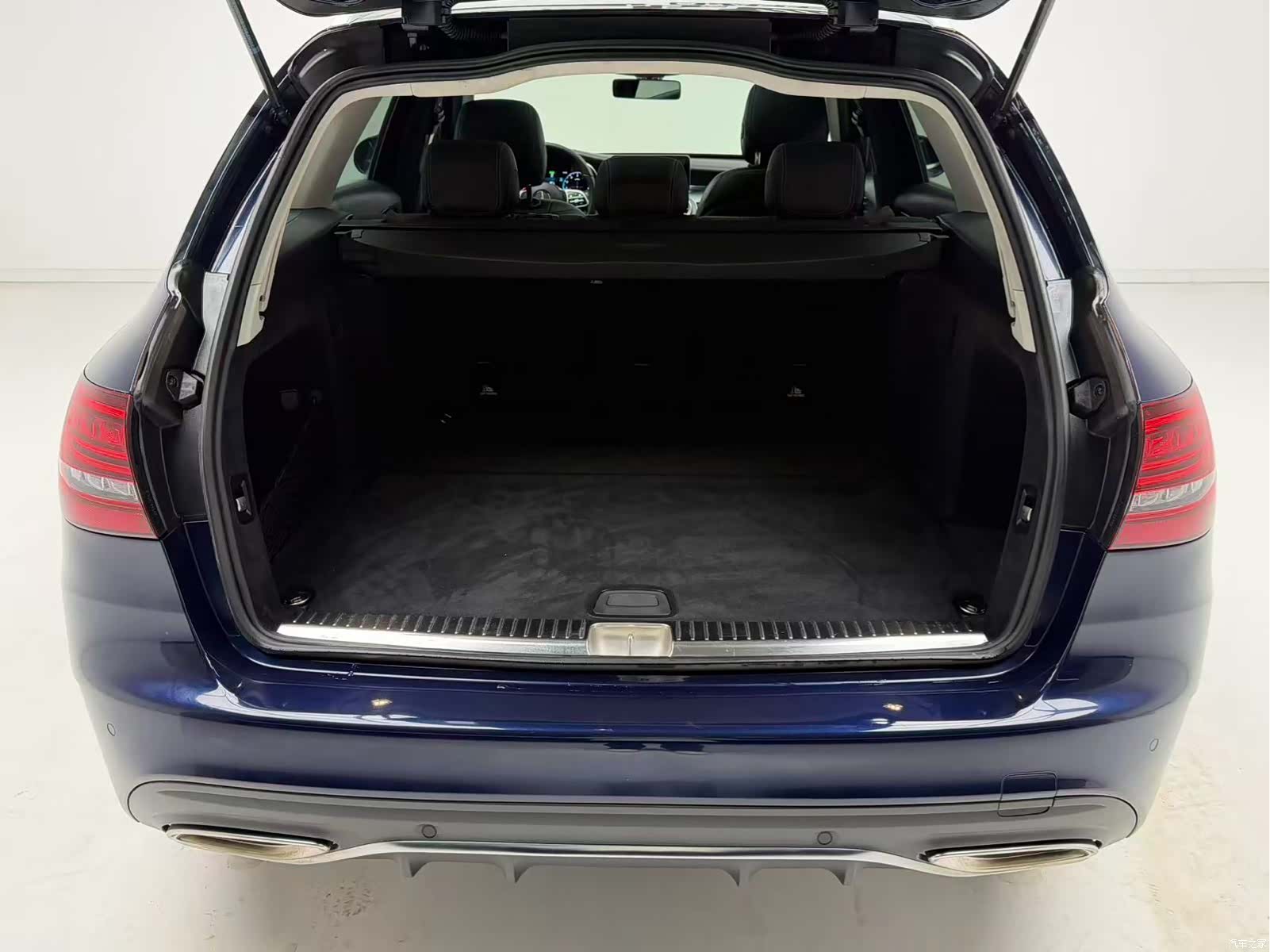 Mercedes-Benz C-Class, 2020 10