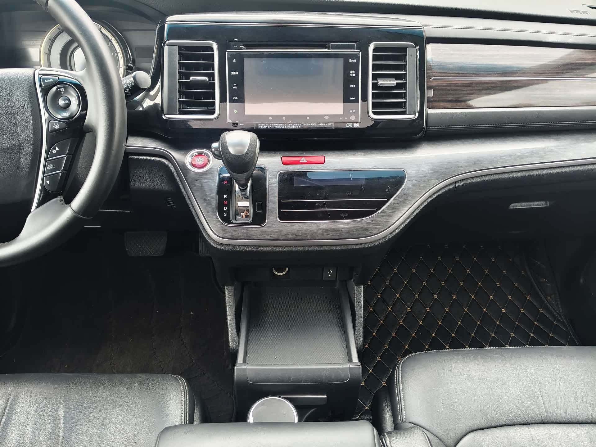 Honda Elysion, 2016 12