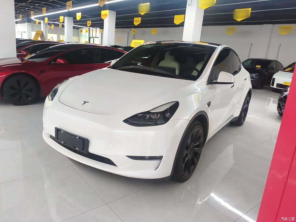 Tesla Model Y, 2021 2