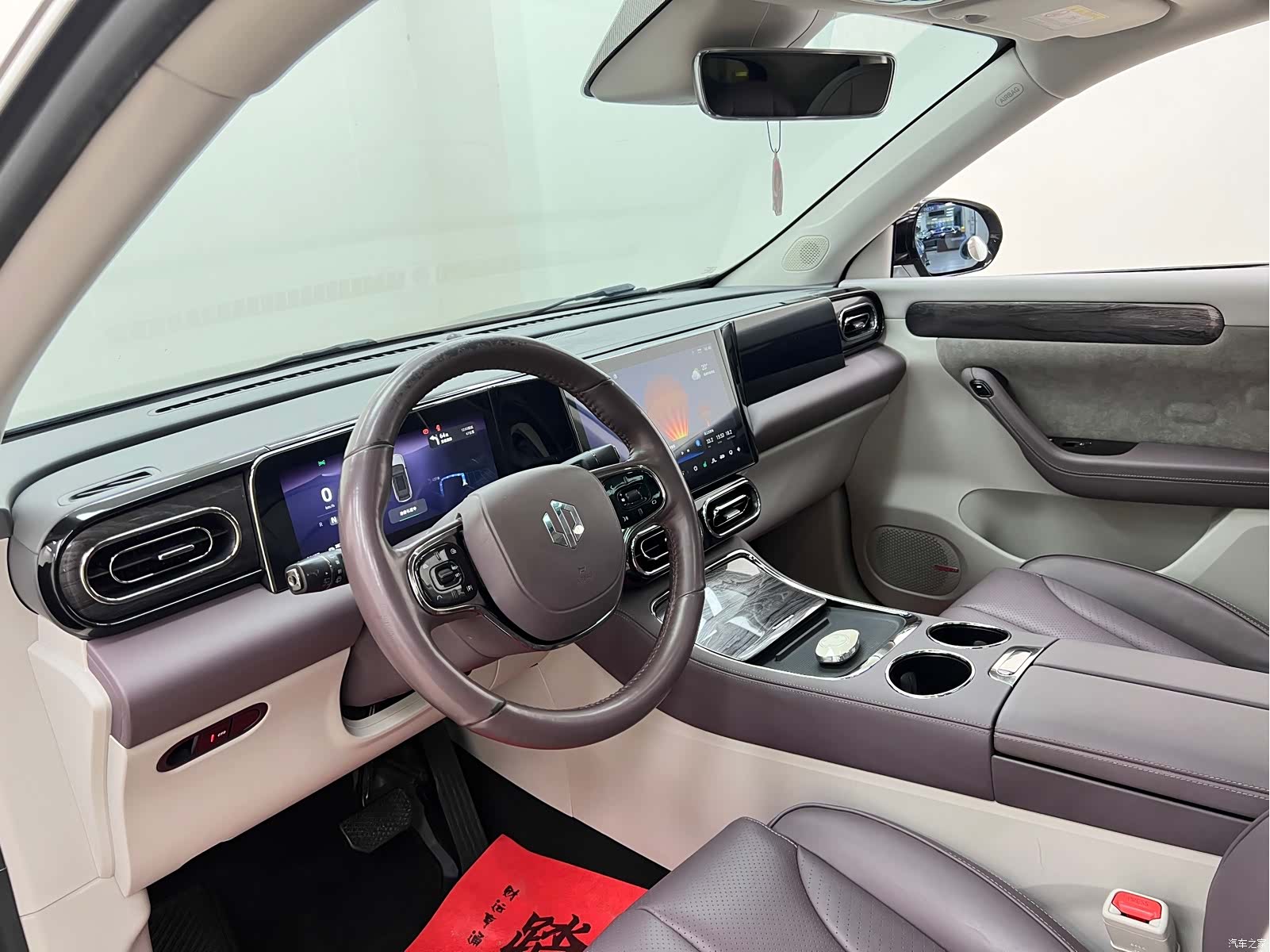 Leapmotor C11, 2022 15