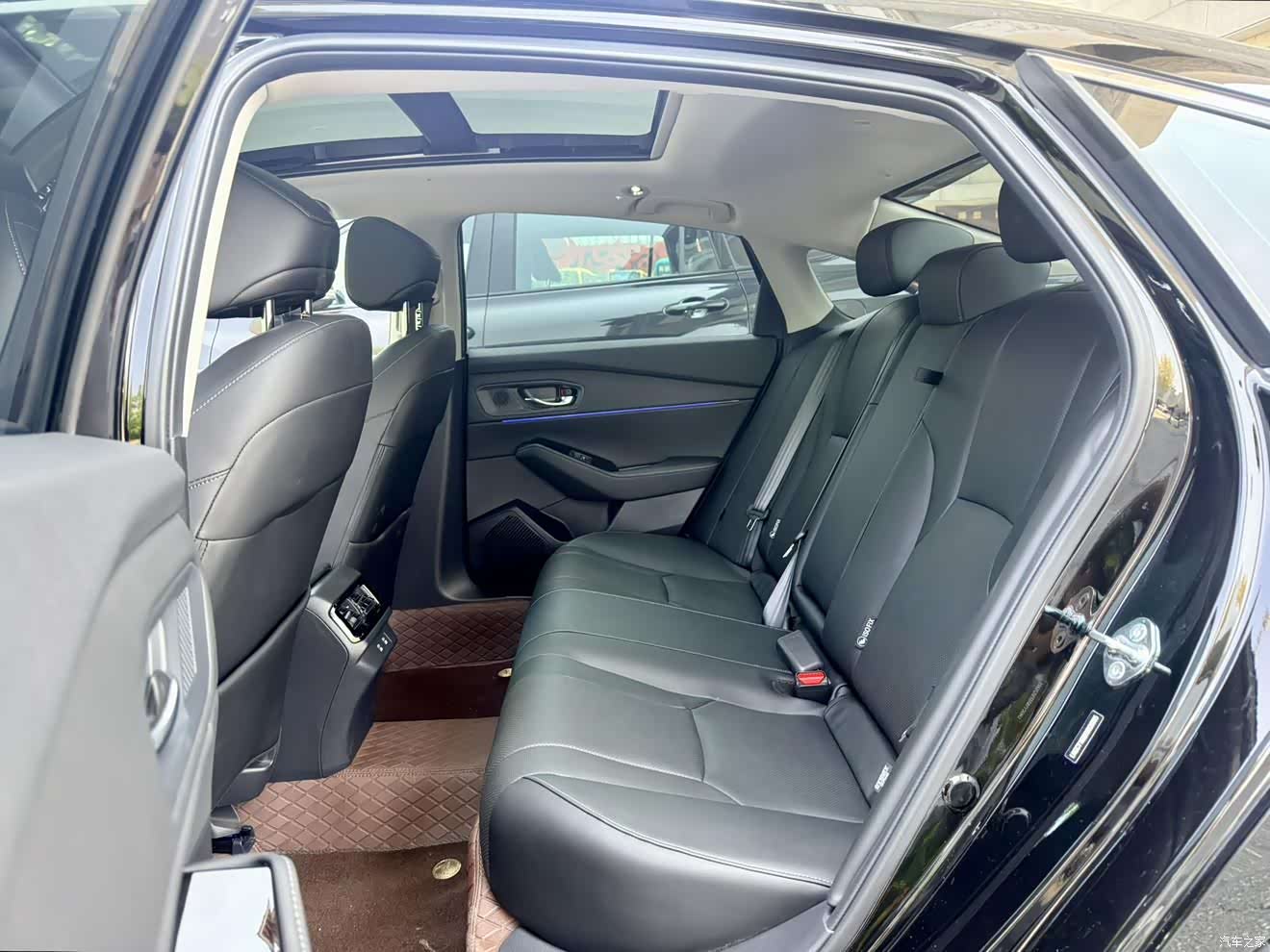 Honda Accord, 2023 25