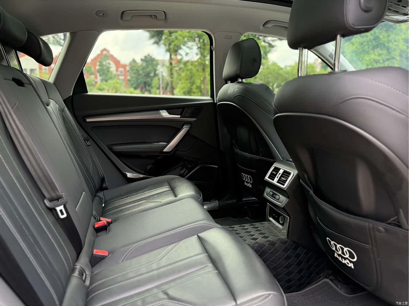 Audi Q5L, 2022 12