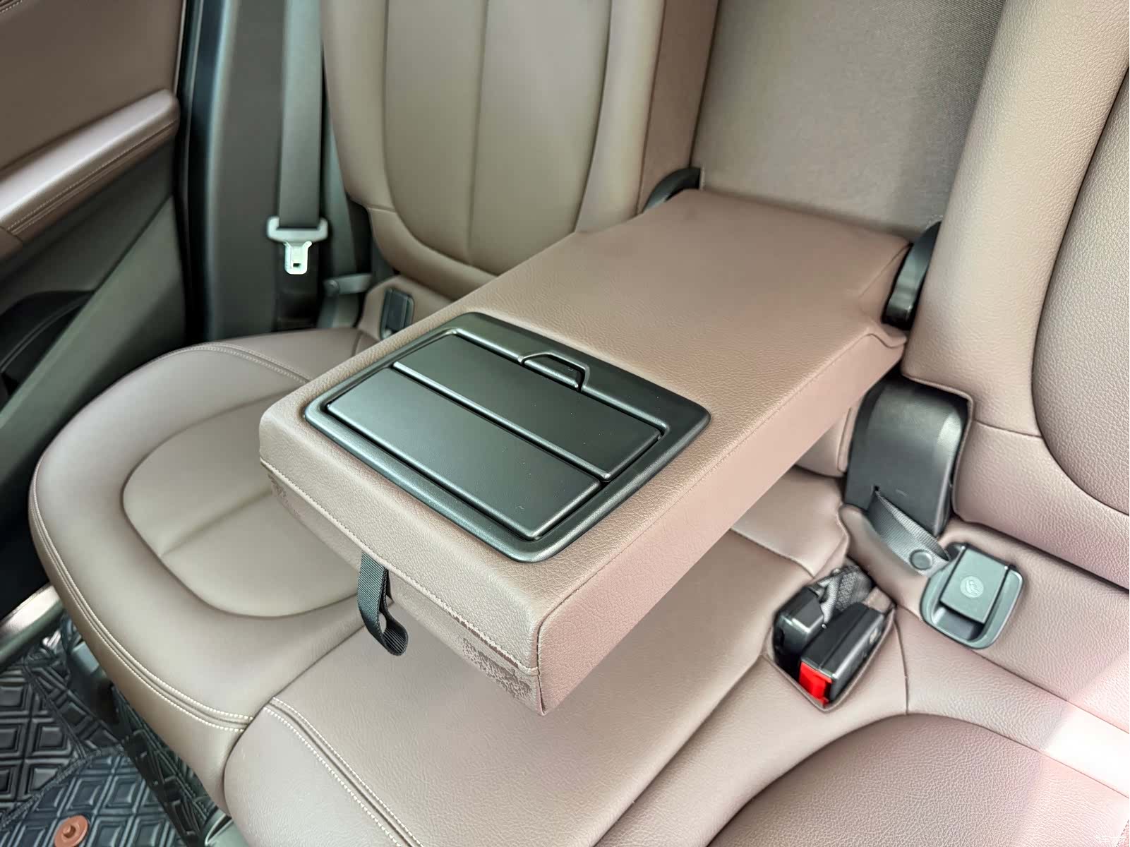 BMW X1, 2023 38