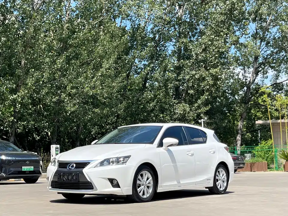 Lexus CT