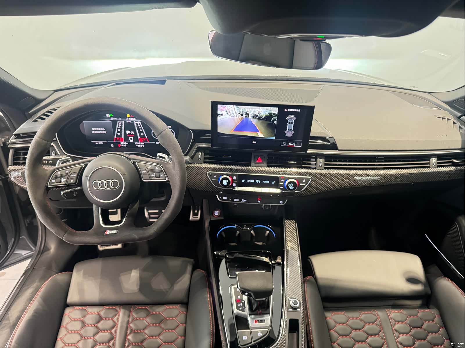 Audi RS, 2025 9