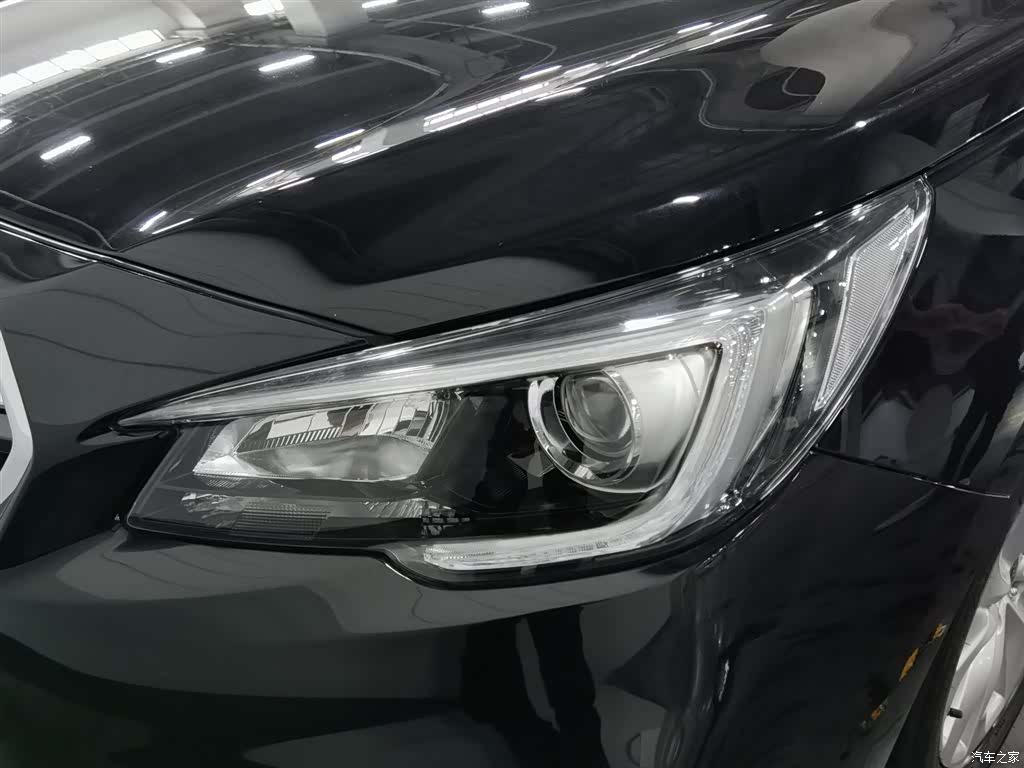 Subaru Legacy, 2020 7