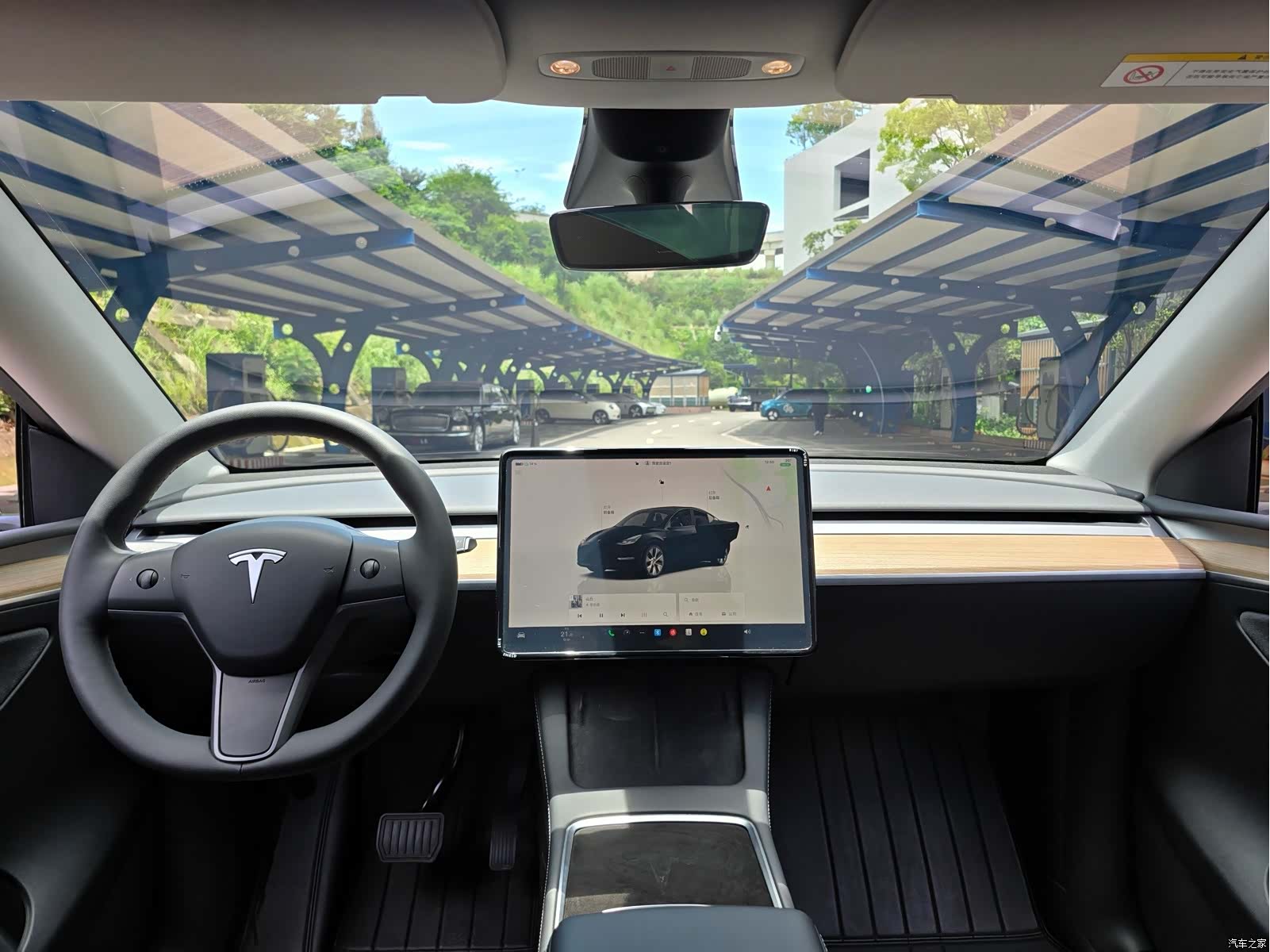 Tesla Model Y, 2022 9