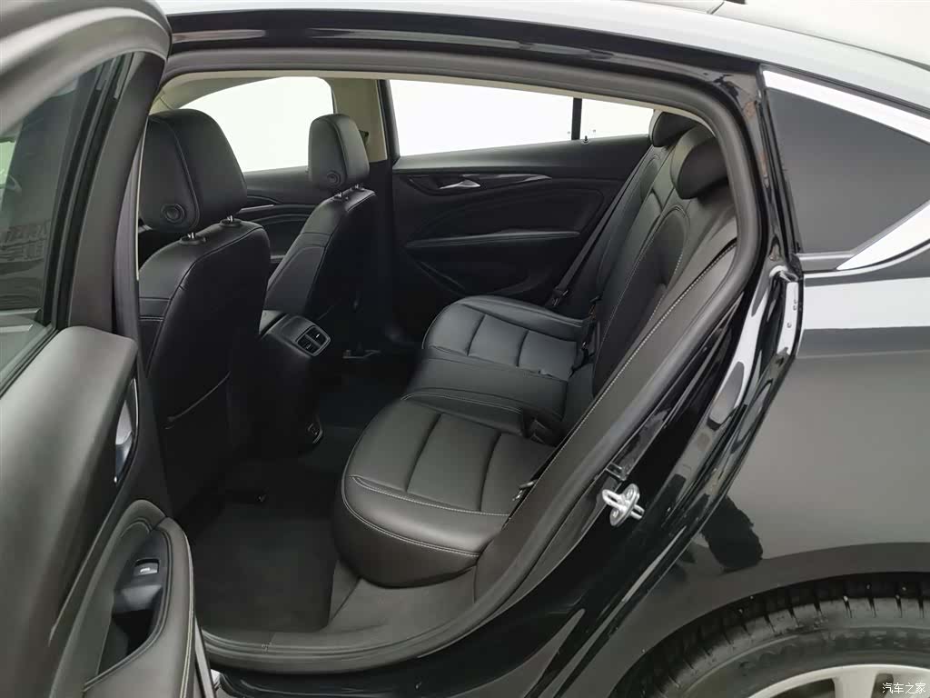 Buick Regal, 2023 15