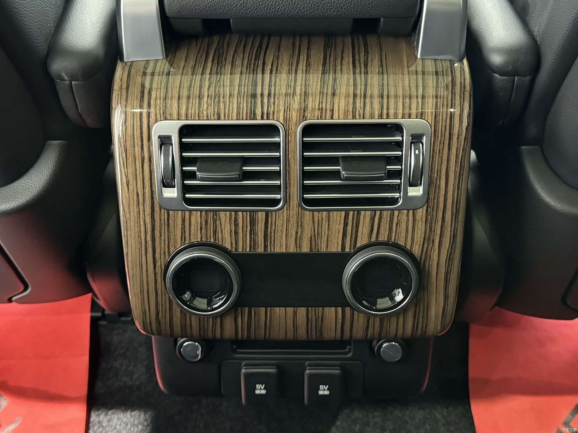 Land Rover Range Rover, 2019 30