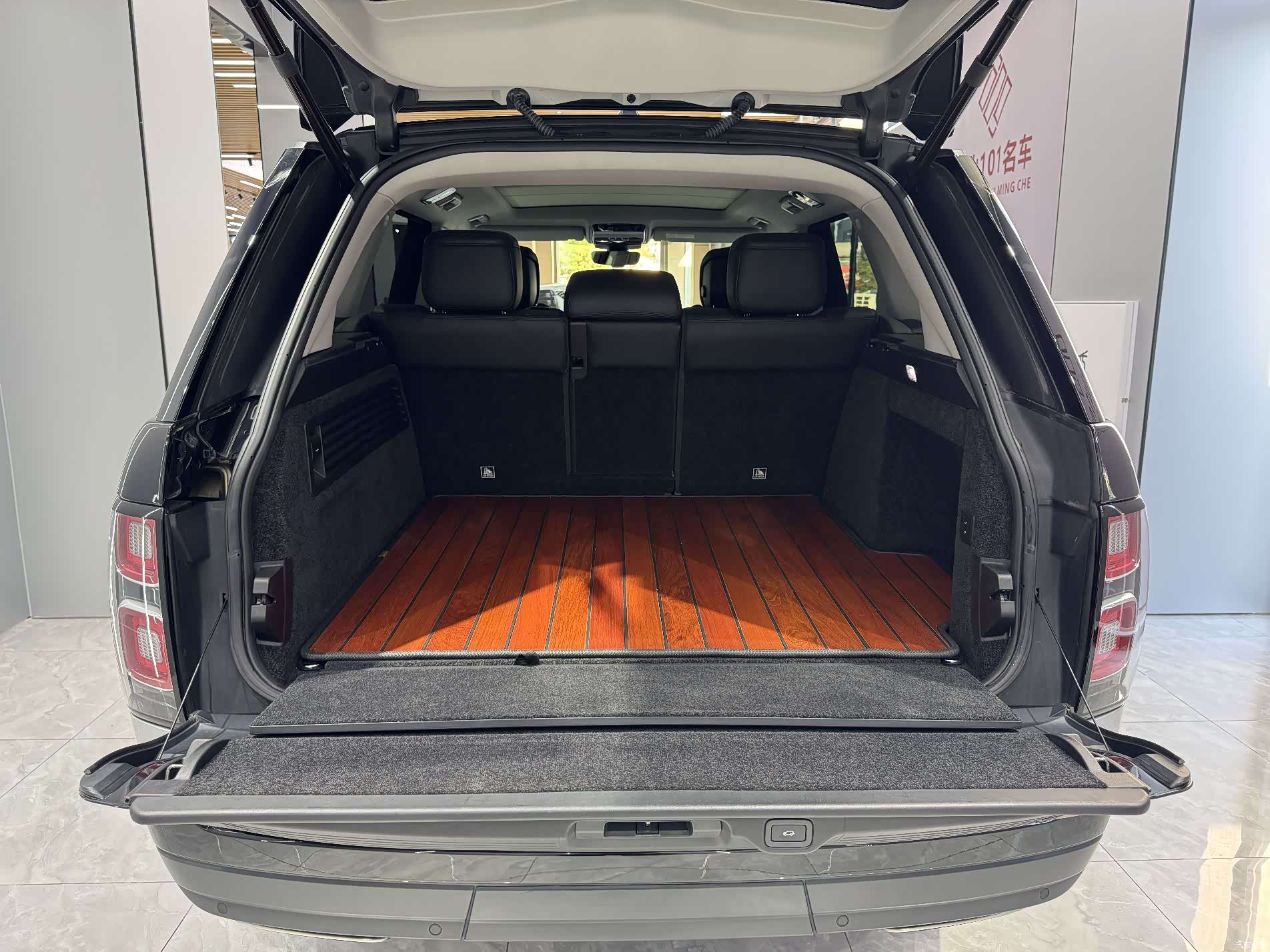Land Rover Range Rover, 2019 31