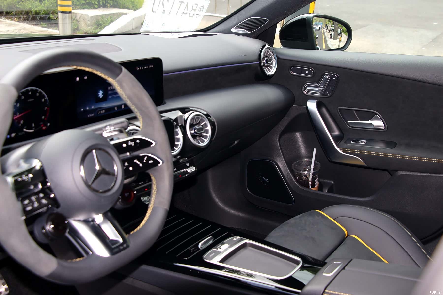 Mercedes-Benz A-Class, 2024 10