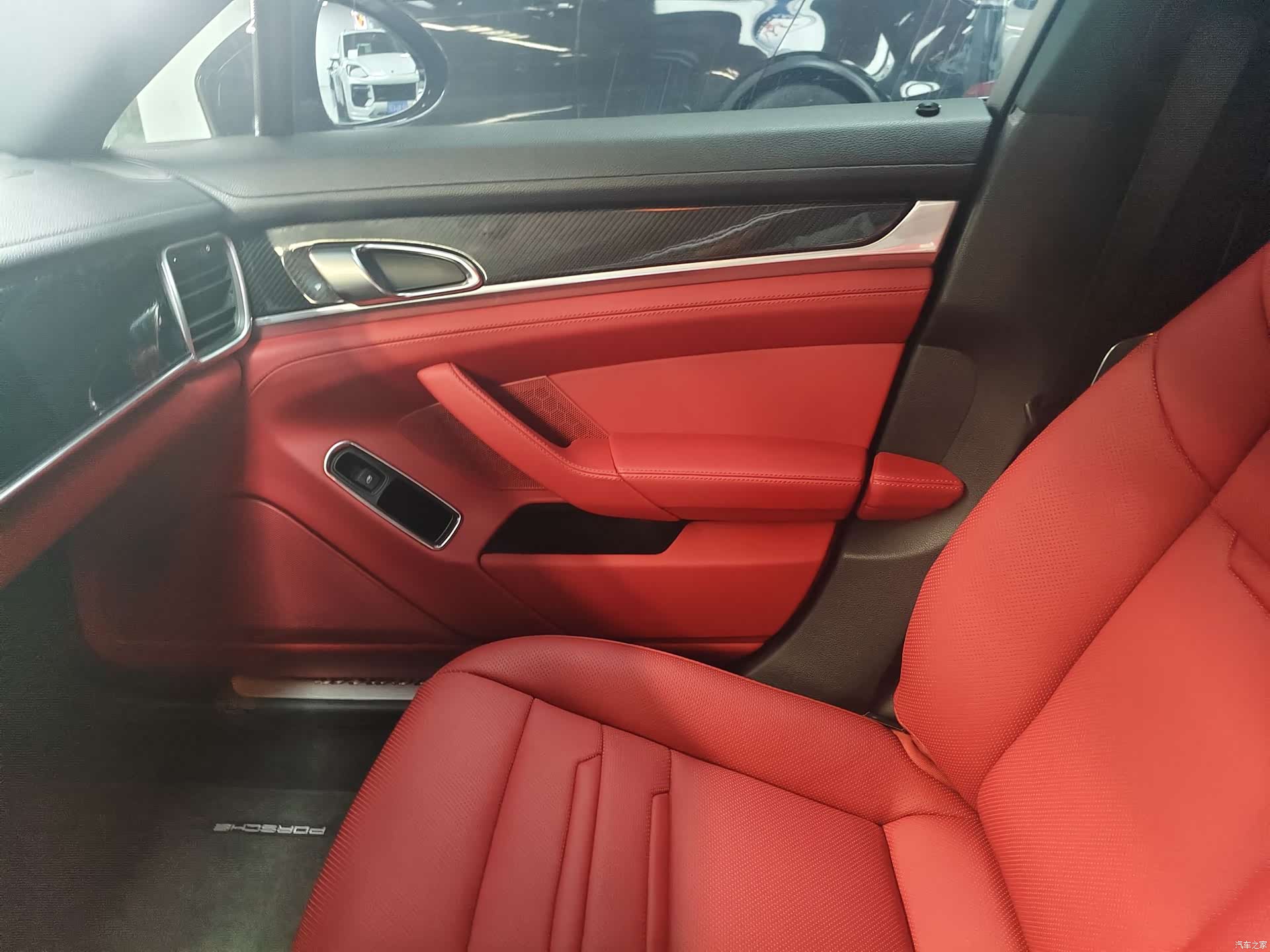Porsche Panamera, 2011 9
