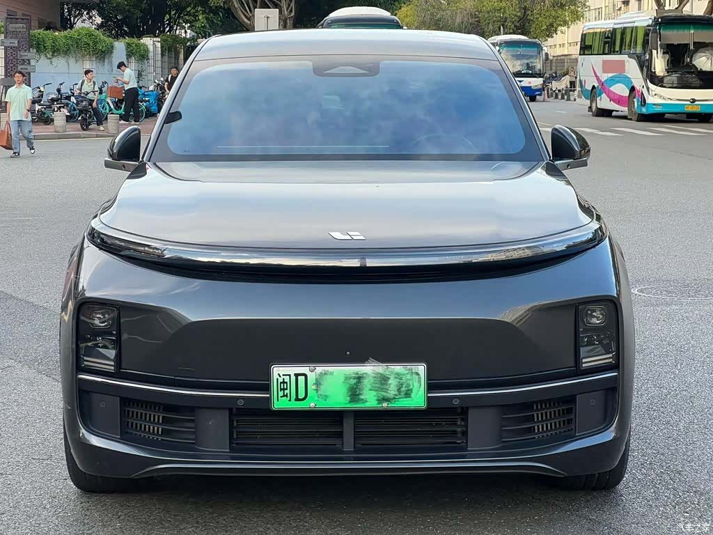 Li Auto L8, 2023 2