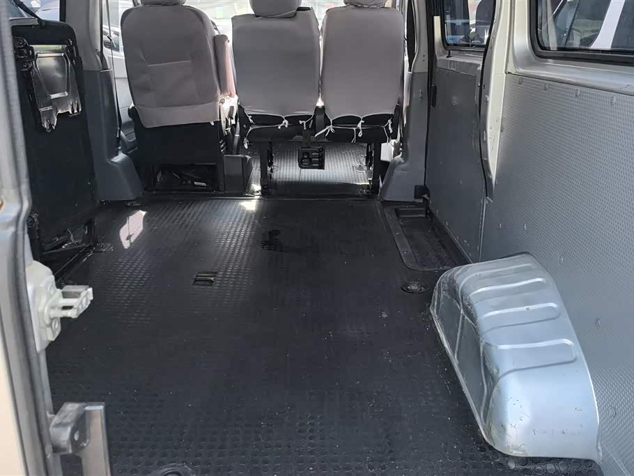MAXUS Xintu V80