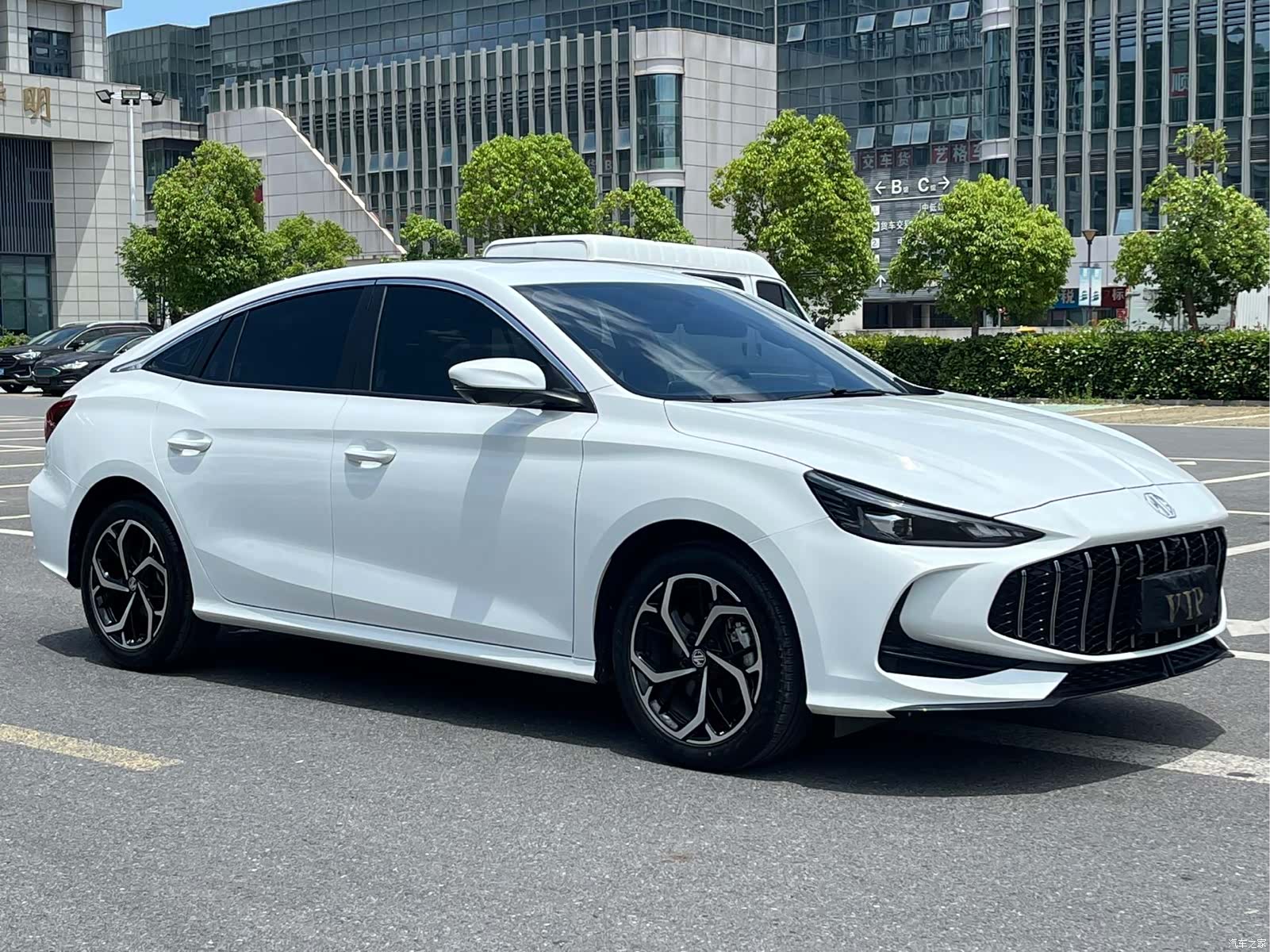 MG MG5, 2025 2