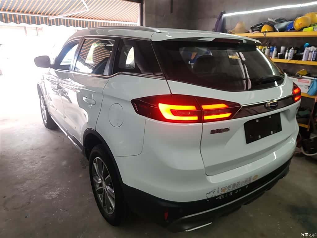 Geely Boyue, 2018 все фото