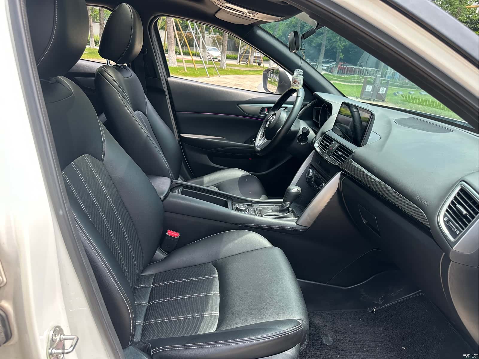 Mazda CX-4, 2016 10