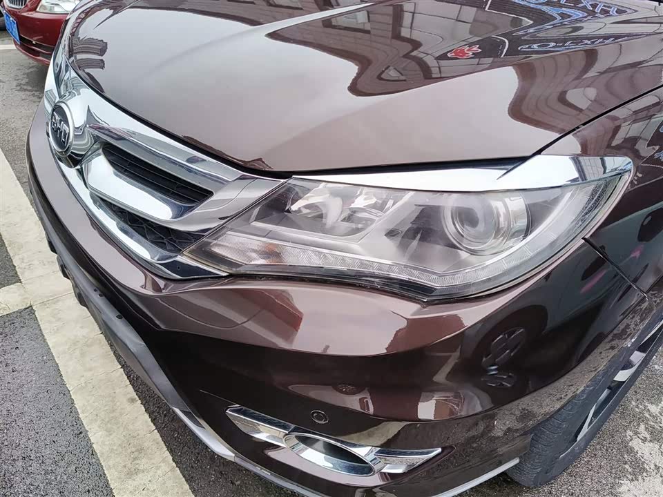 BYD S7
