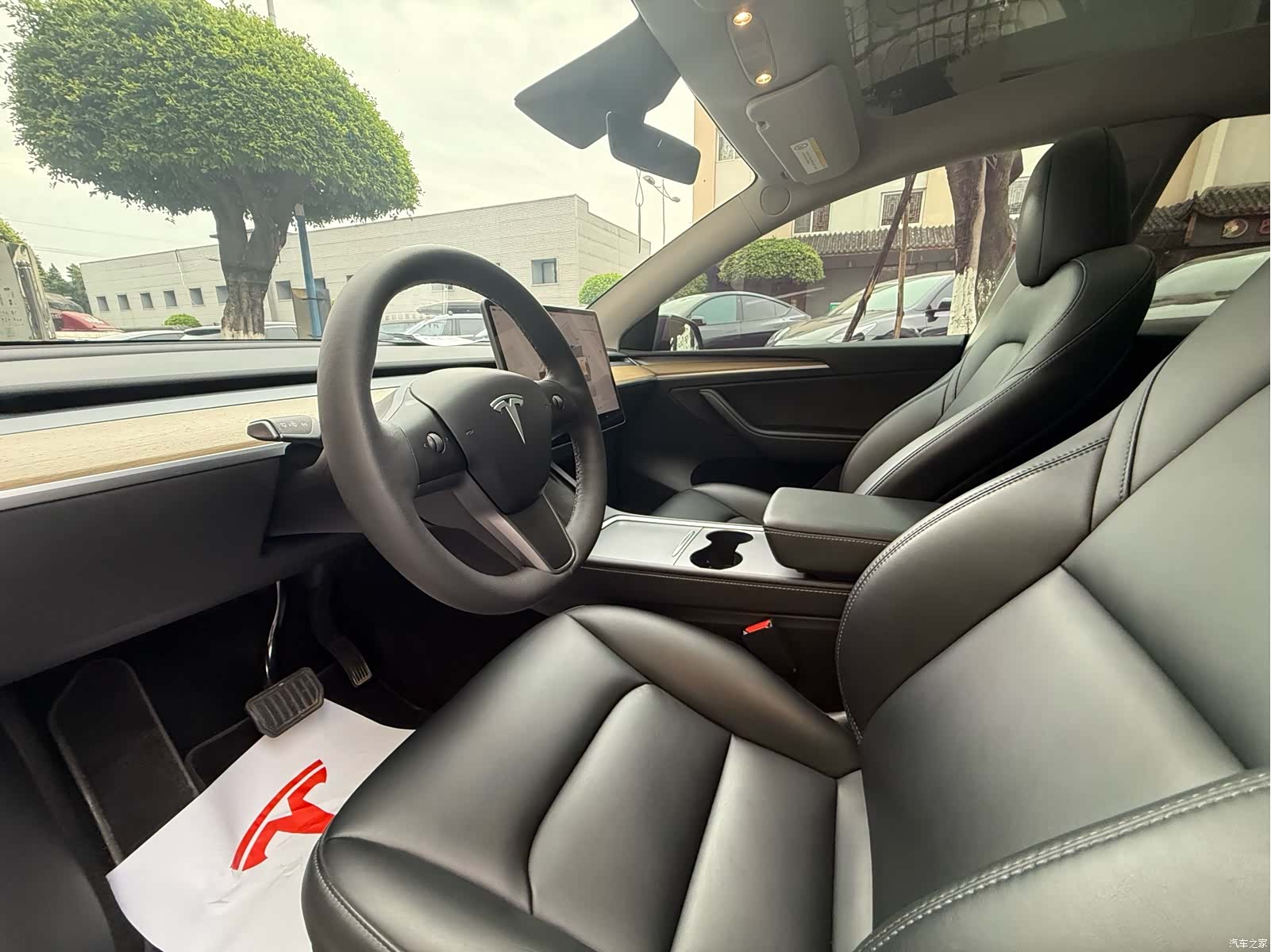 Tesla Model Y, 2022 8