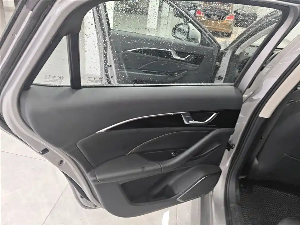 Besturn B70