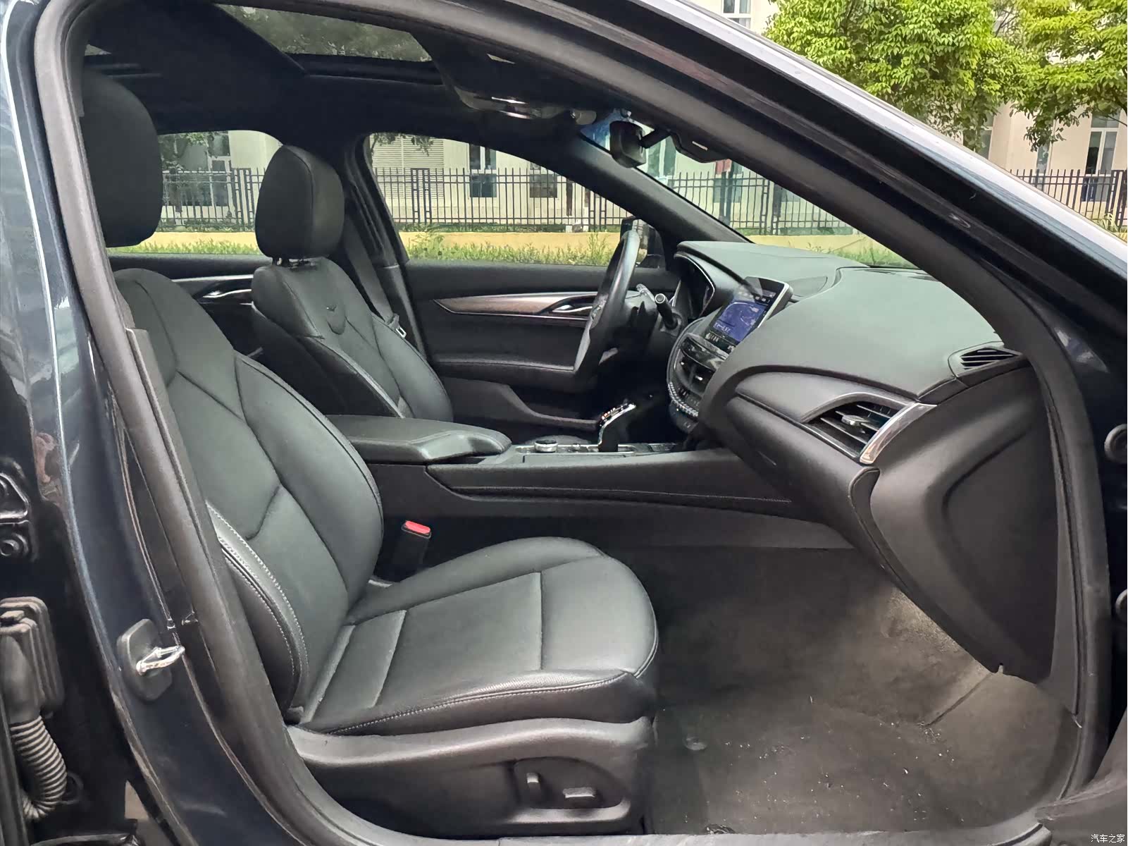 Cadillac CT5, 2022 13