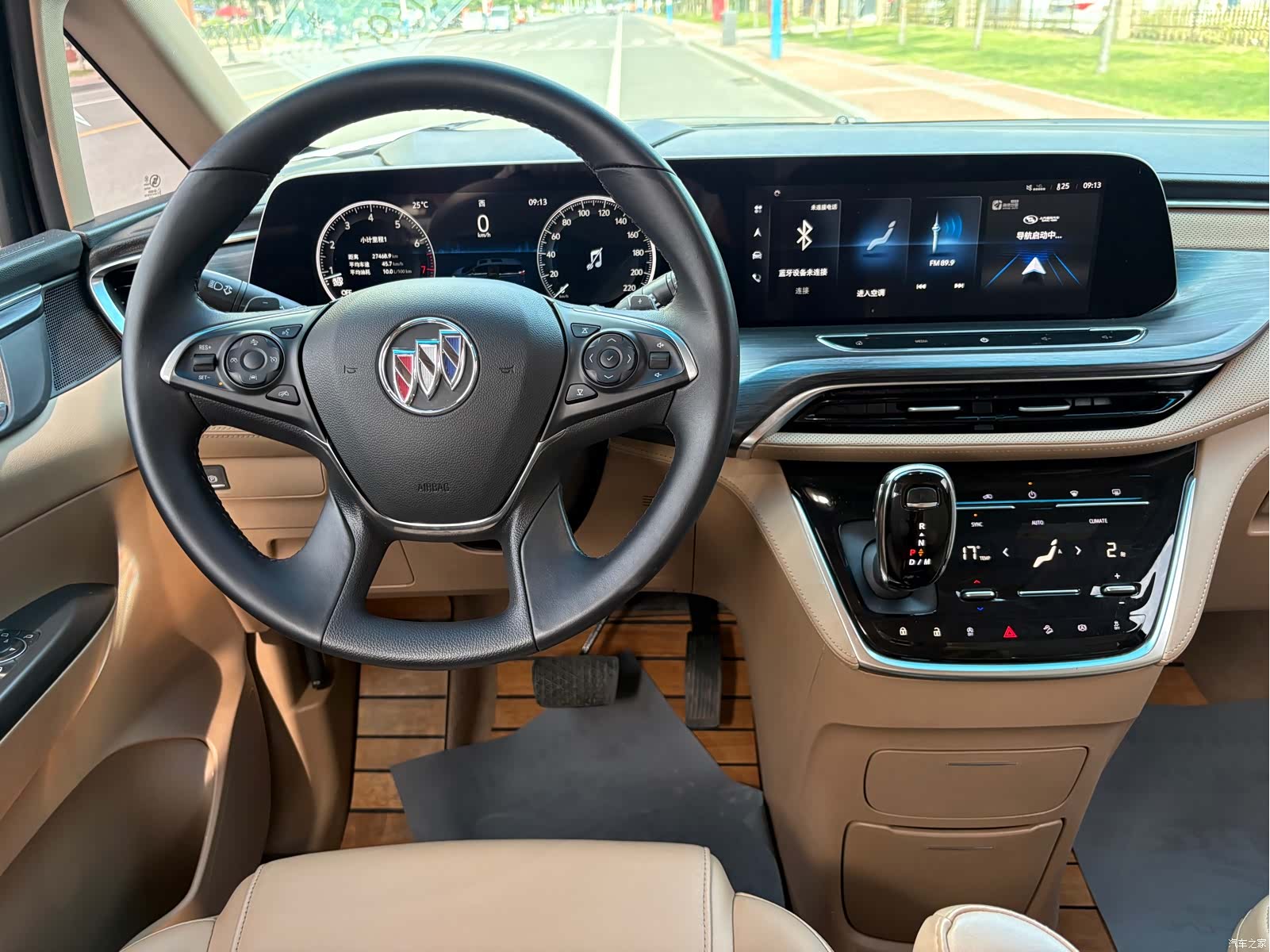 Buick GL8, 2021 10