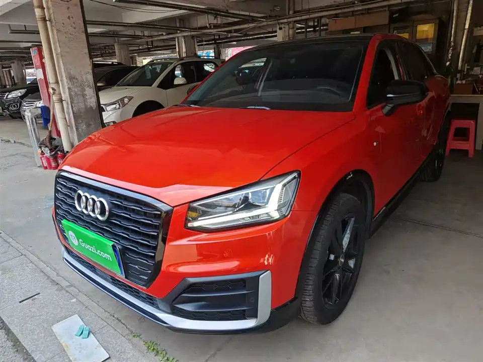 Audi Q2L
