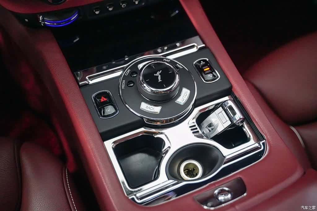 Rolls-Royce Ghost, 2018 14