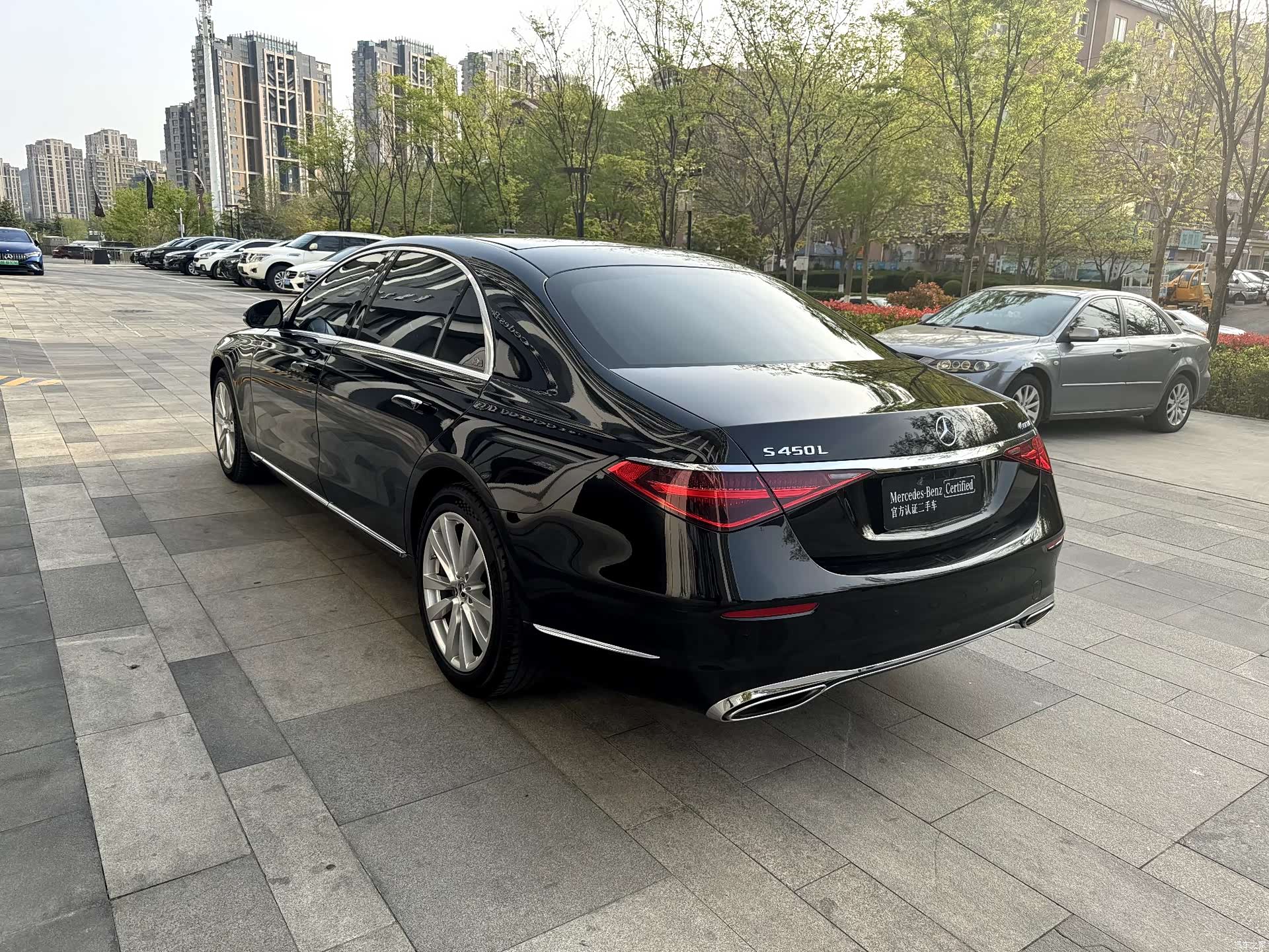 Mercedes-Benz S-Class, 2022 24