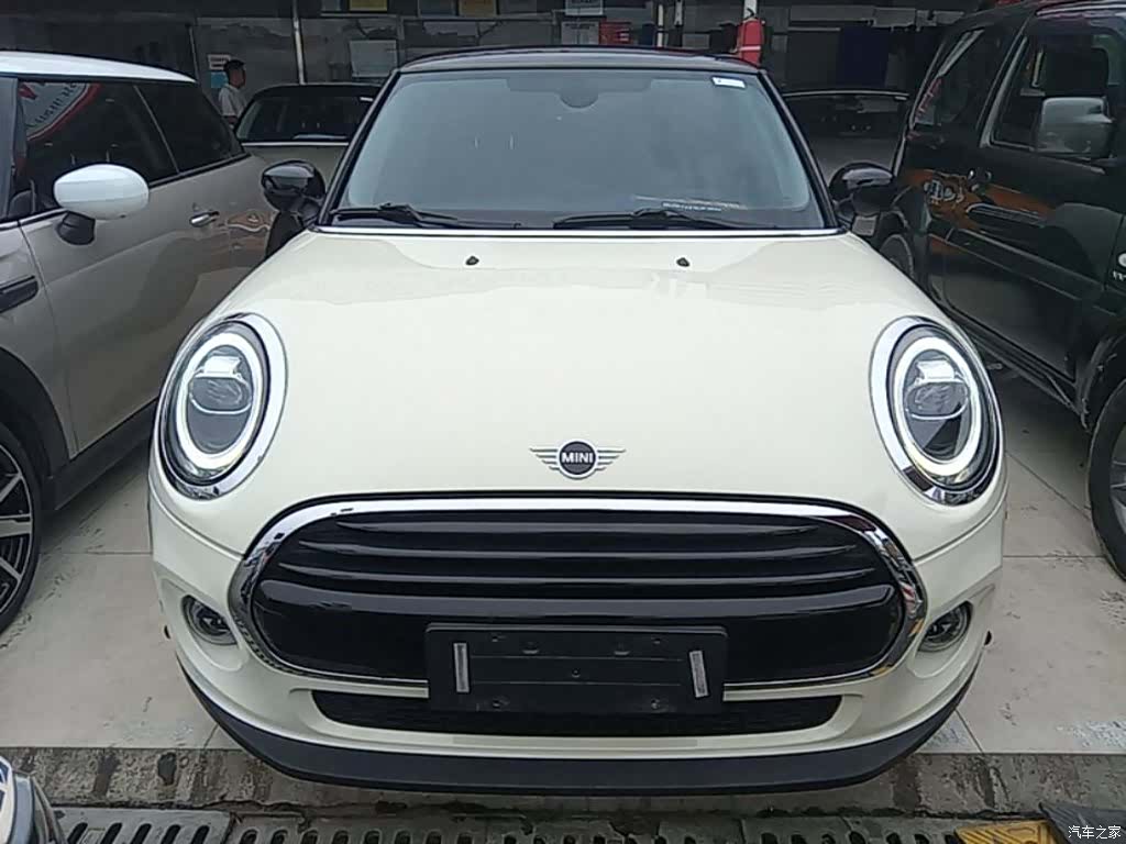 Mini Cooper, 2021 3