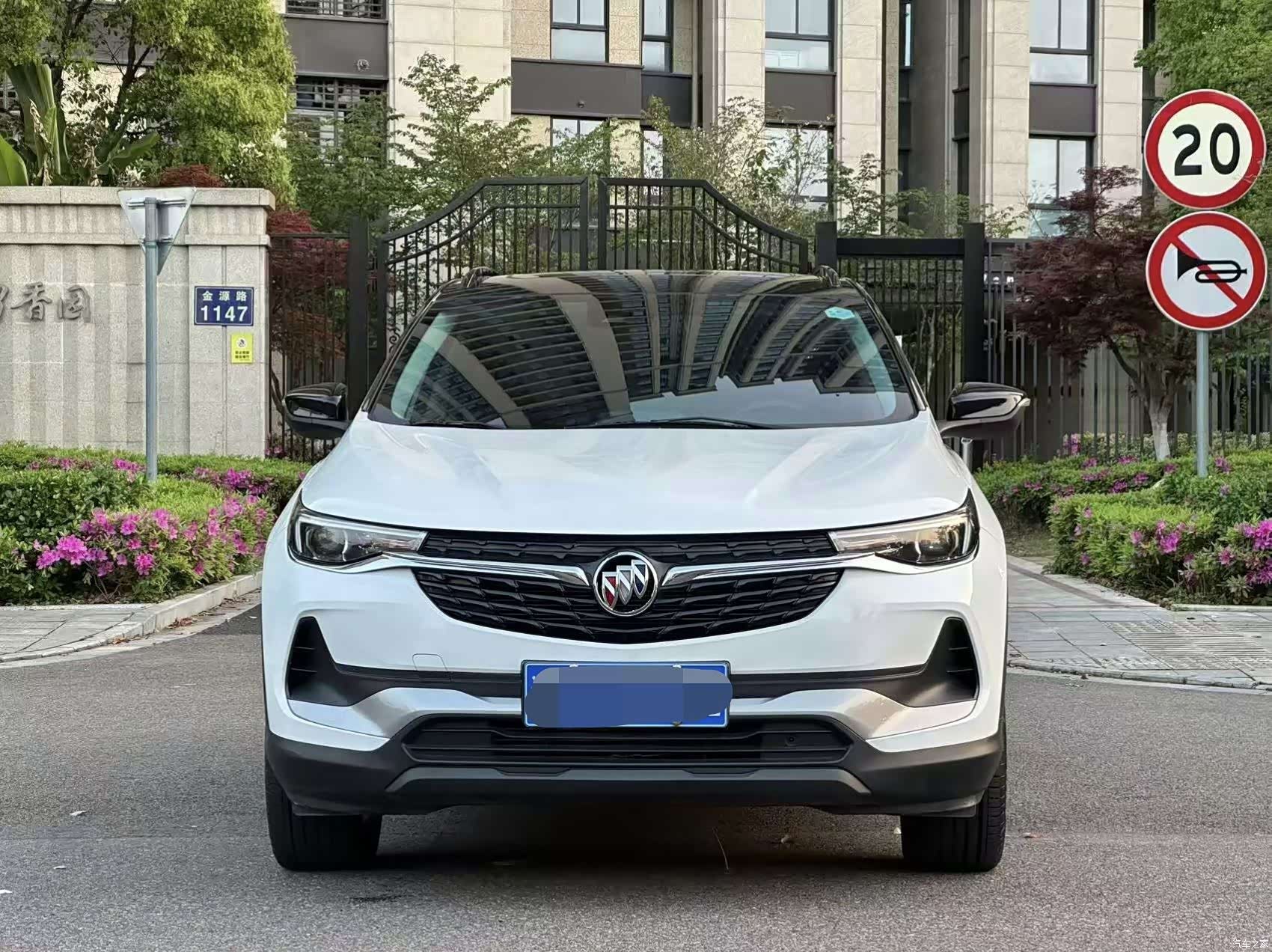 Buick Encore, 2021 2