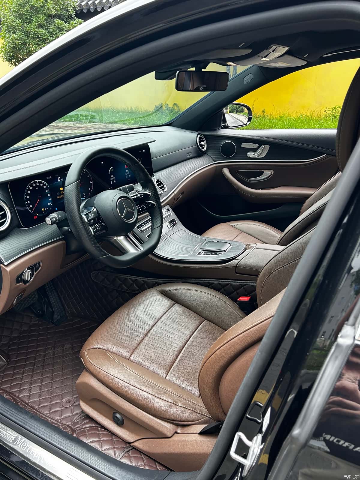 Mercedes-Benz E-Class, 2021 6