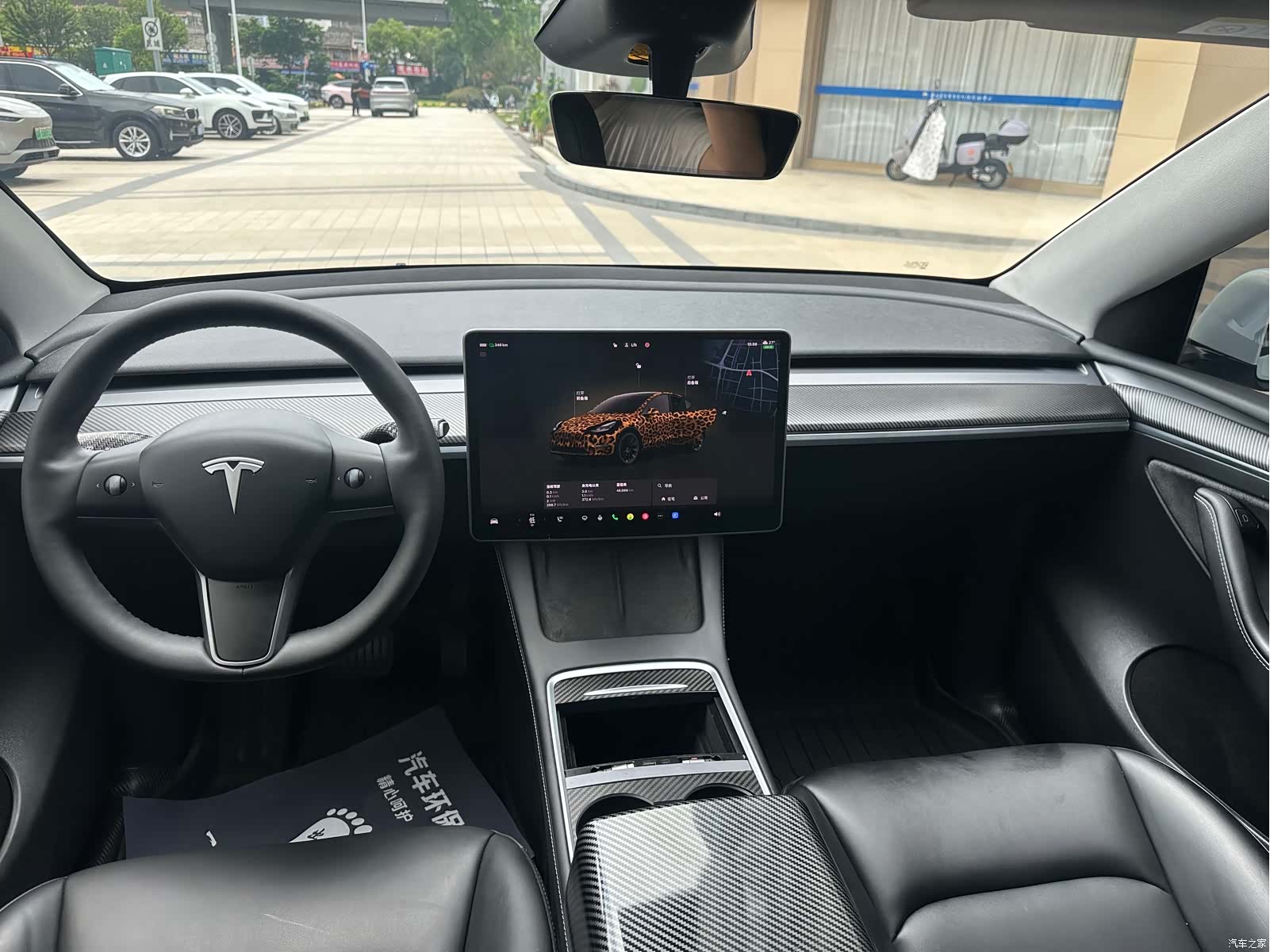 Tesla Model Y, 2024 6