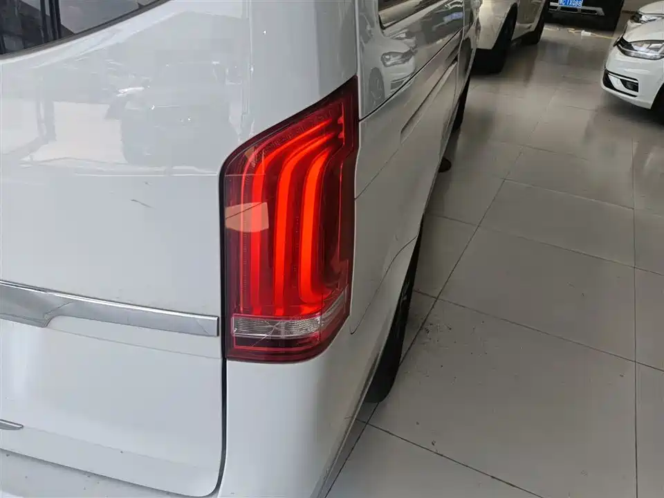 Mercedes-Benz V-class Mercedes-Benz V-class