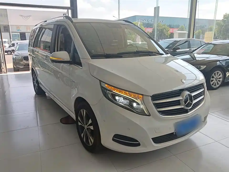 Mercedes-Benz V-class Mercedes-Benz V-class