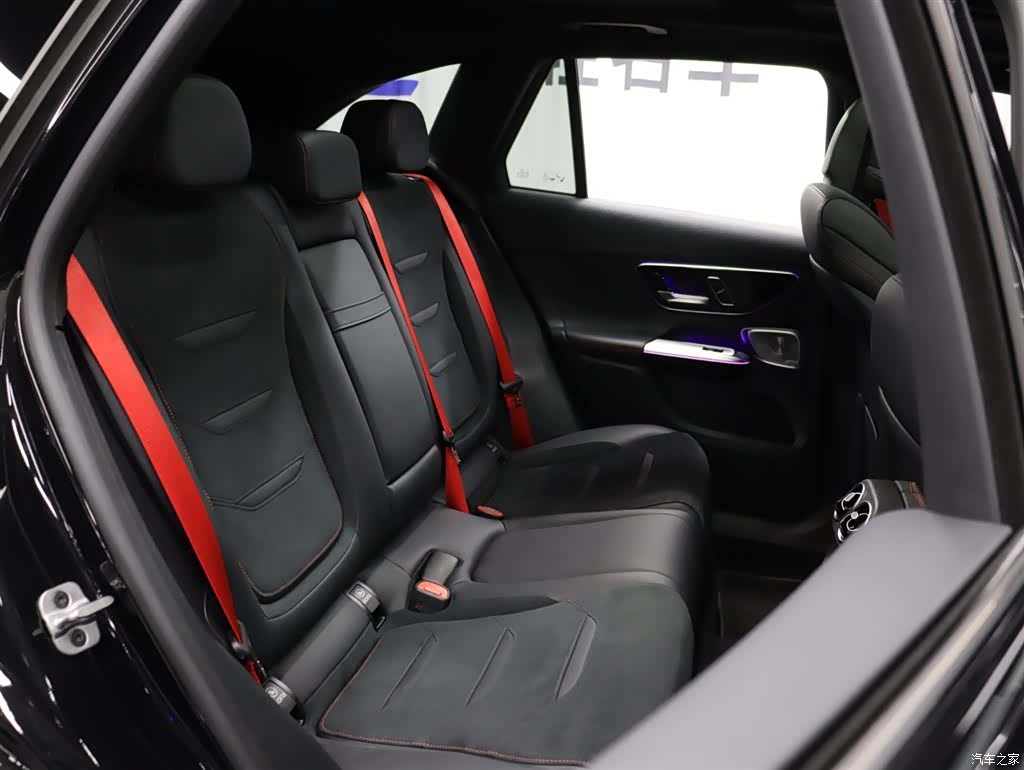 Mercedes-Benz GLC, 2024 23