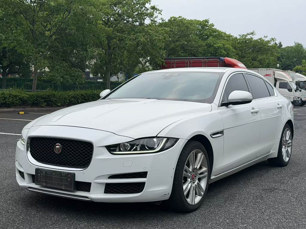 Jaguar XEL