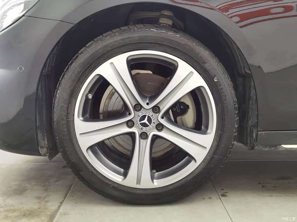 Mercedes-Benz E-Class, 2019 17