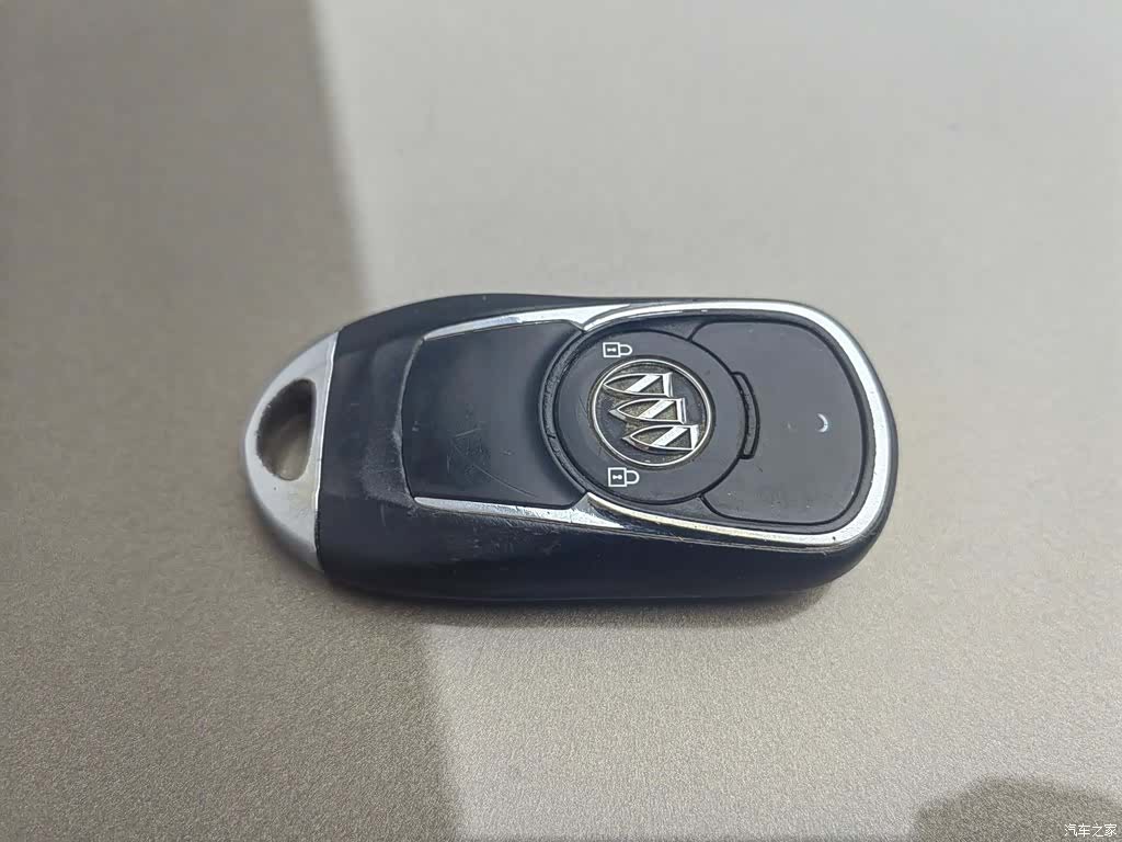 Buick Envision Plus, 2018 19