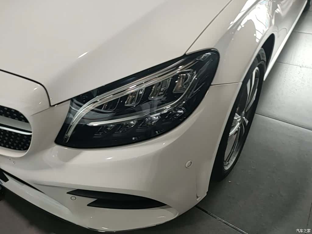 Mercedes-Benz C-Class, 2021 18