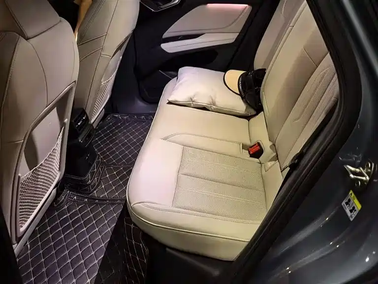 Audi Q4 Audi Q4