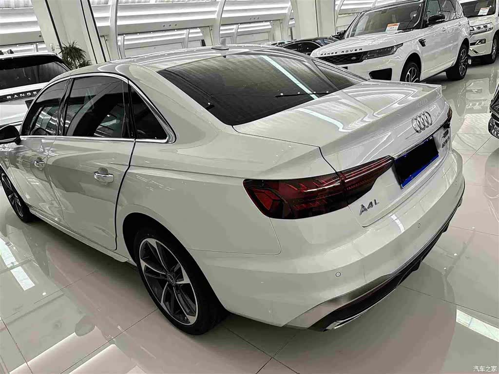 Audi A4L, 2024 14