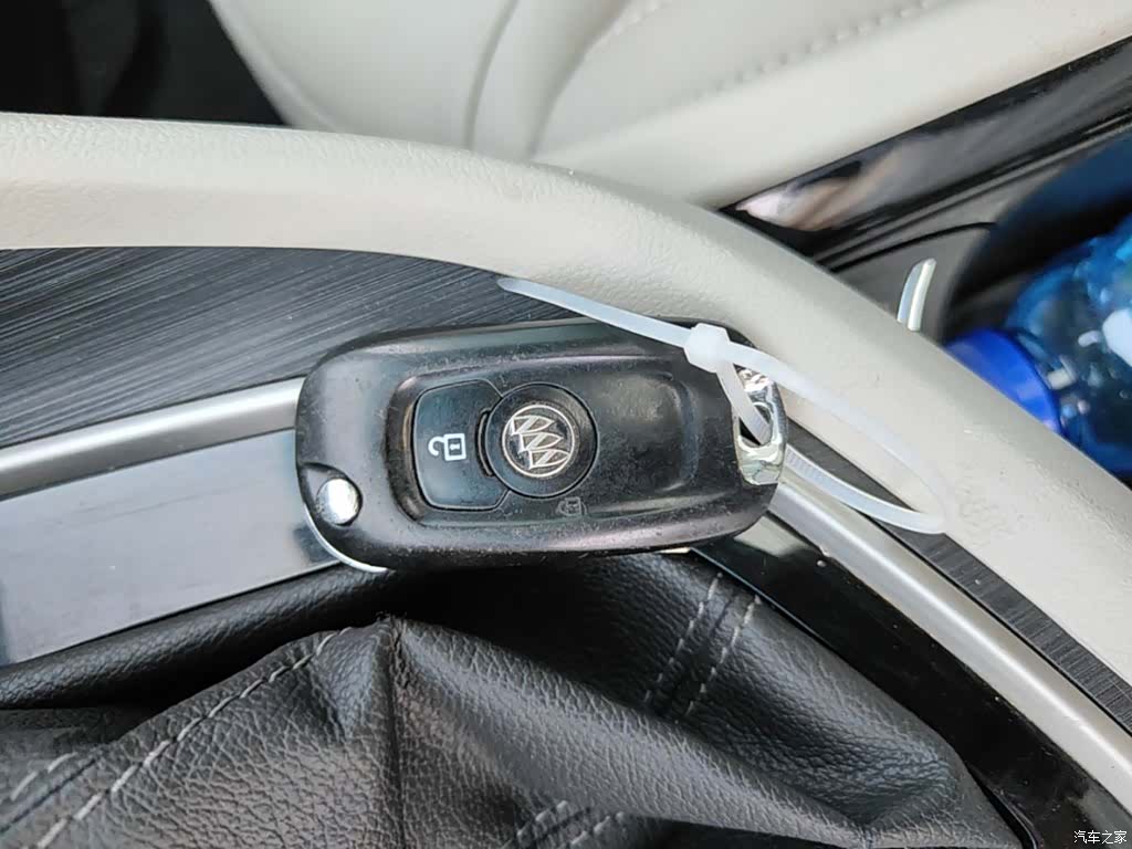 Buick GL6, 2018 17