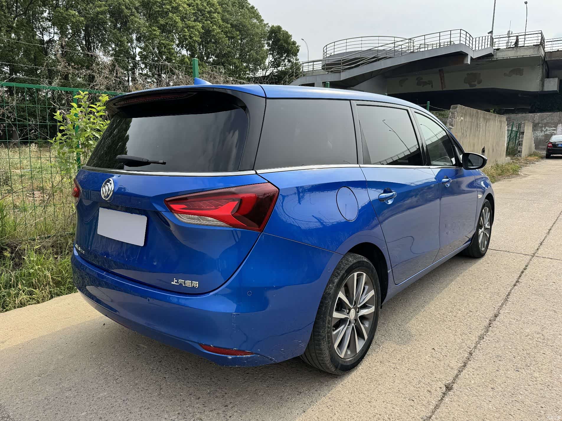 Buick GL6, 2018 16