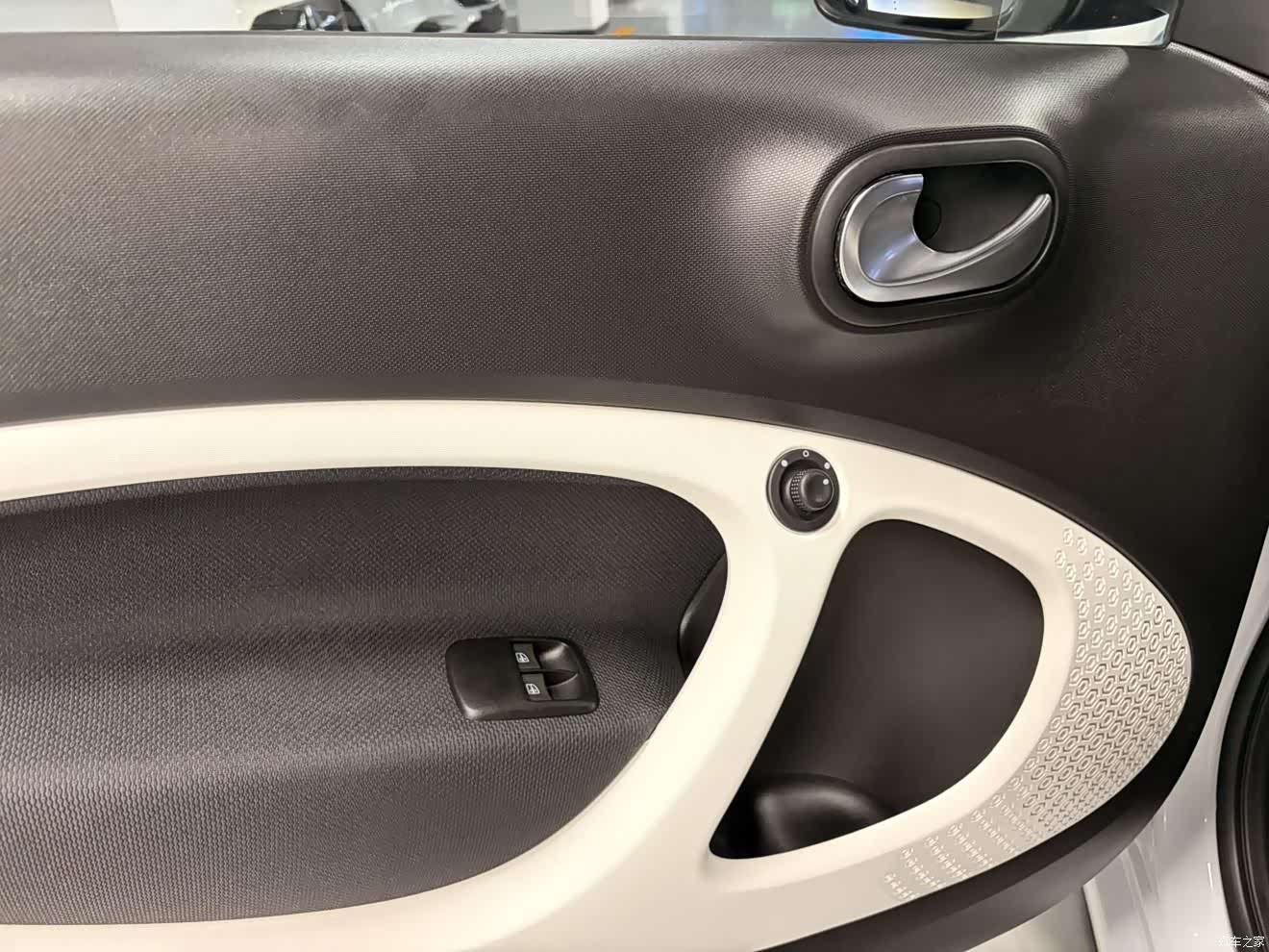 Smart Fortwo, 2017 14