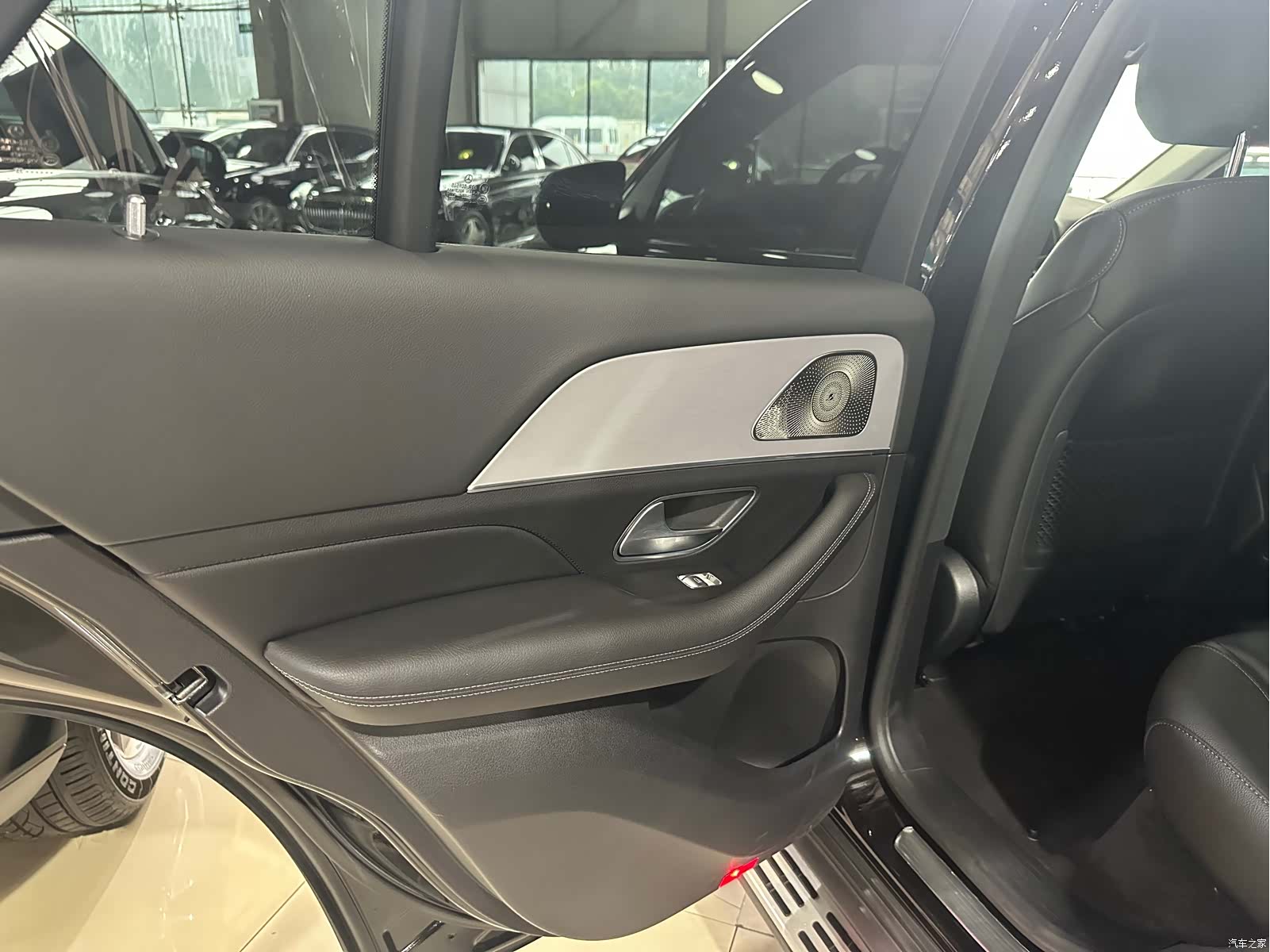 Mercedes-Benz GLE, 2022 16