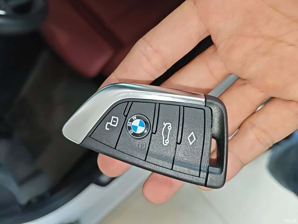 BMW i3, 2024 9