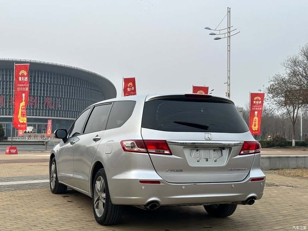 Honda Odyssey, 2011 6