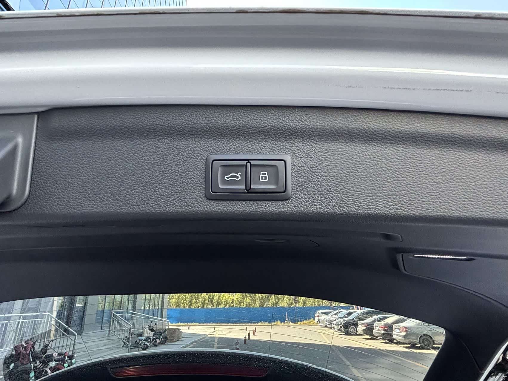Audi Q3, 2022 23
