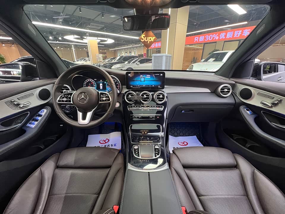 Mercedes-Benz GLC Mercedes-Benz GLC